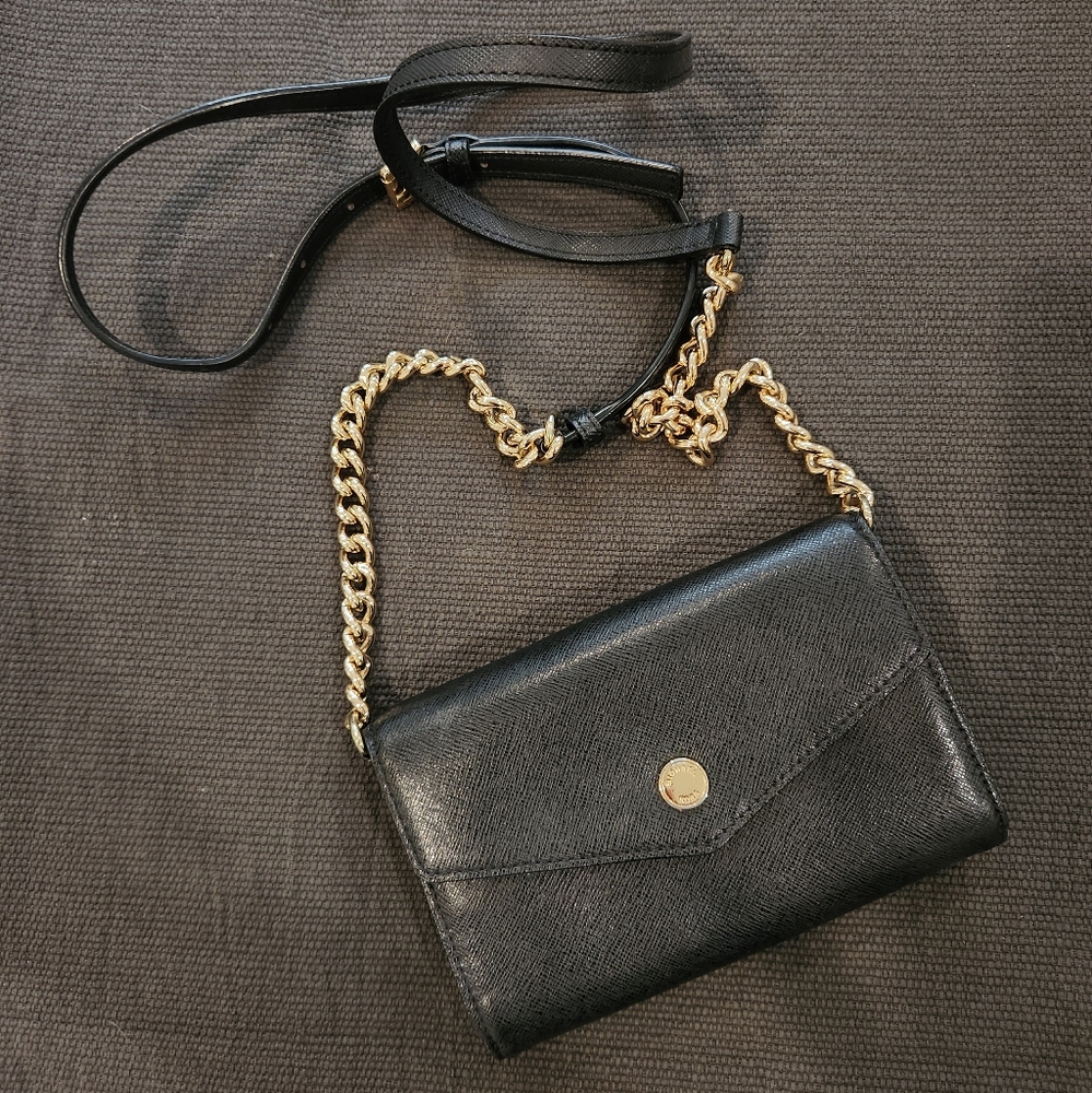 Michael Kors Crossbody Wallet on Chain